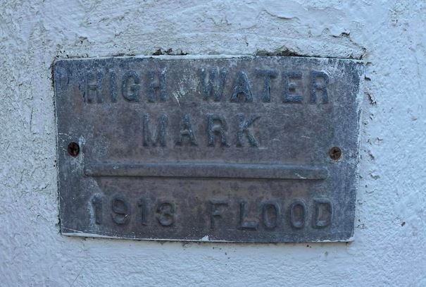 1913 Flood High Water Mark plaque at Ward Aluminum 
